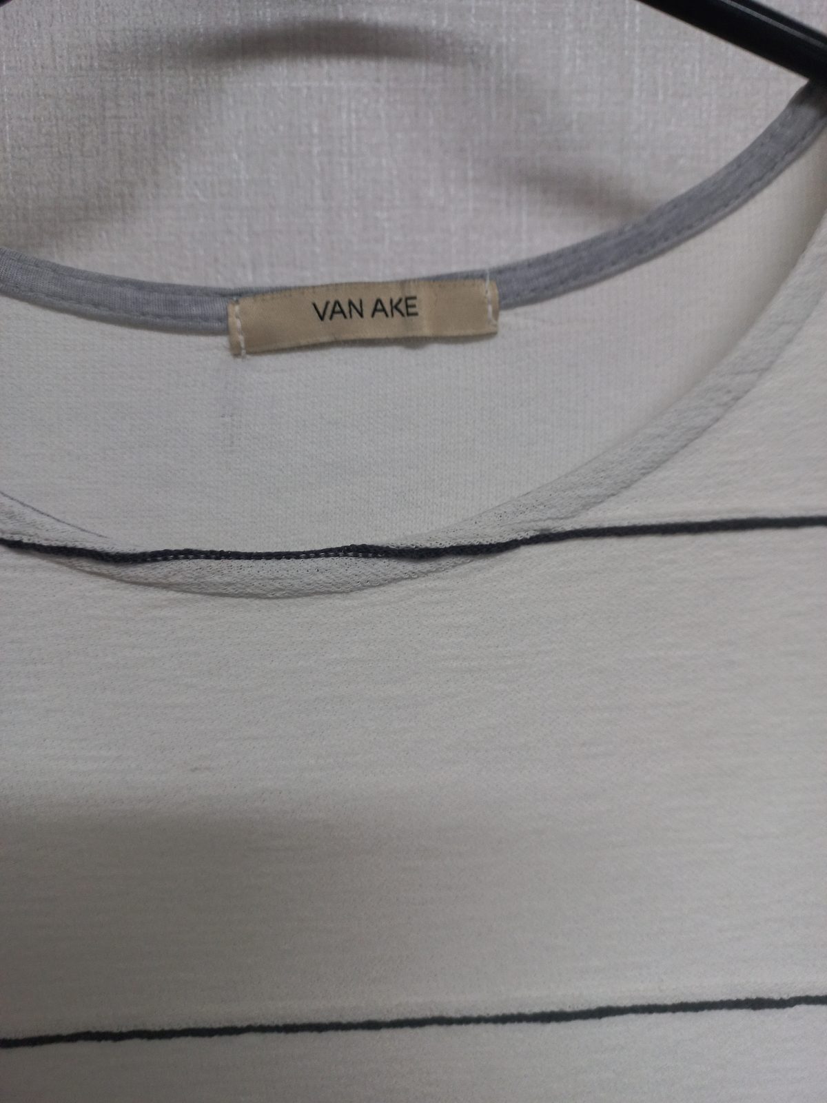 VAN AKE 가로줄 반팔티 아이보리 사진 2